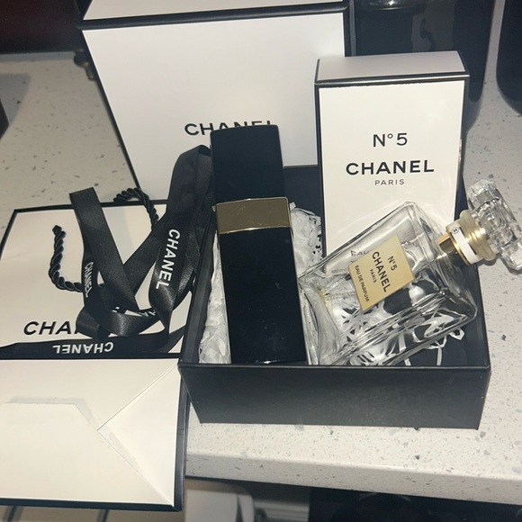 Chanel No 5 RARE REFILLABLE ATOMIZER,PLUS,Spray bottle,Ribbon, 2 BOXES,& ONE BAG - Picture 7 of 12